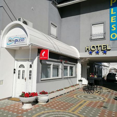 Hotel Garny Pleso Velika Gorica Dış mekan fotoğraf