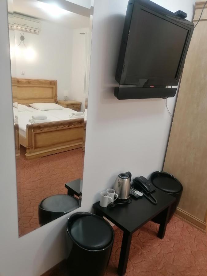 Hotel Garny Pleso Velika Gorica Dış mekan fotoğraf