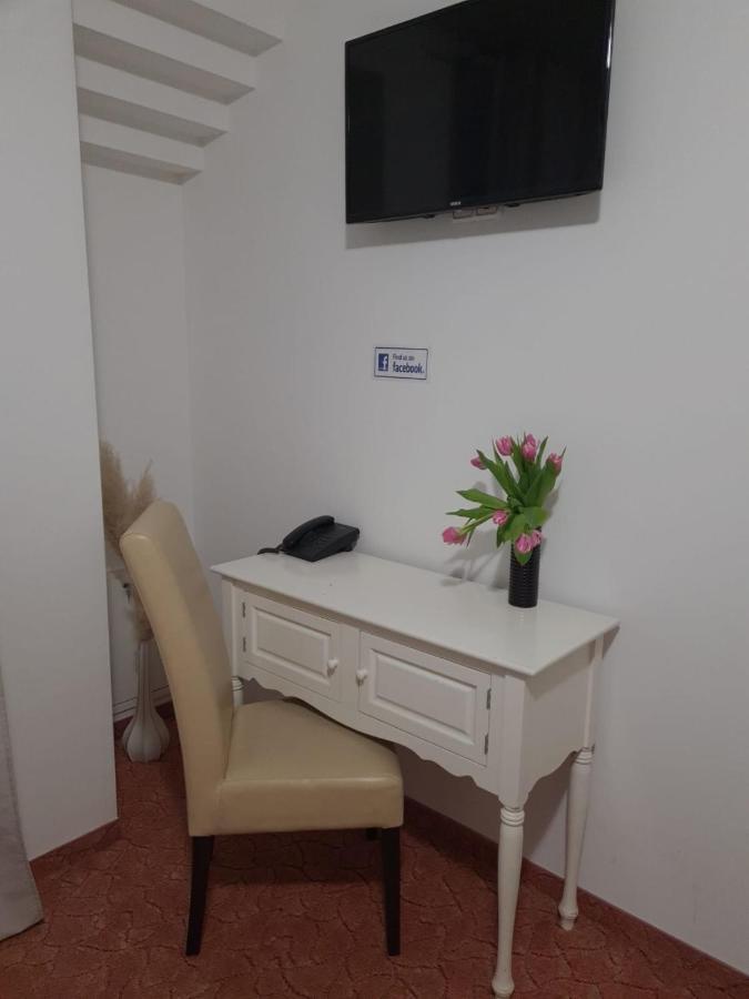 Hotel Garny Pleso Velika Gorica Dış mekan fotoğraf