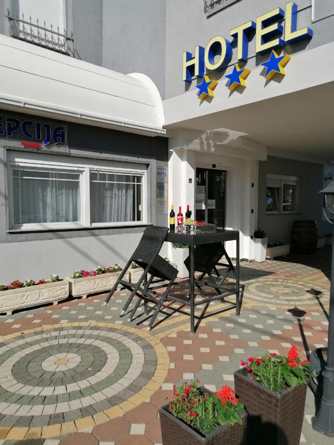 Hotel Garny Pleso Velika Gorica Dış mekan fotoğraf