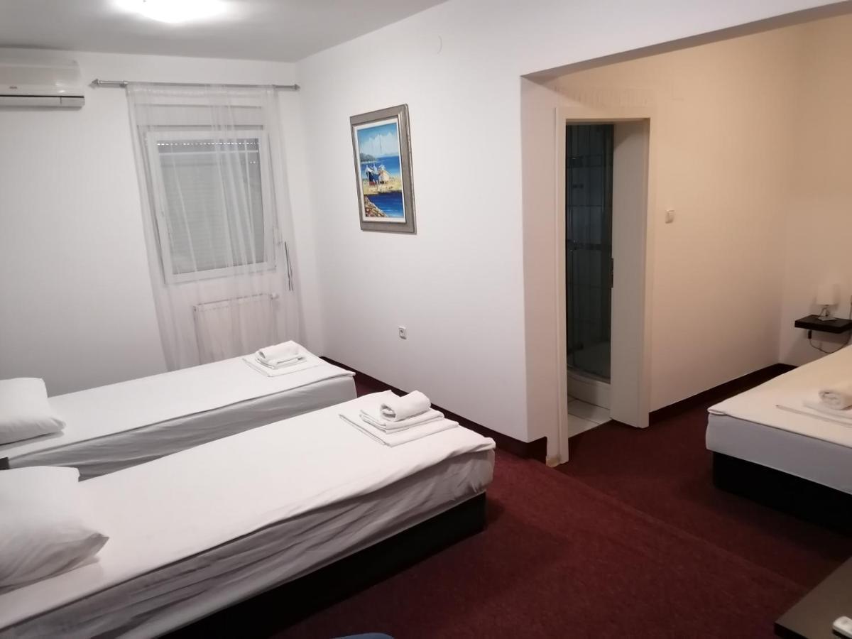 Hotel Garny Pleso Velika Gorica Dış mekan fotoğraf