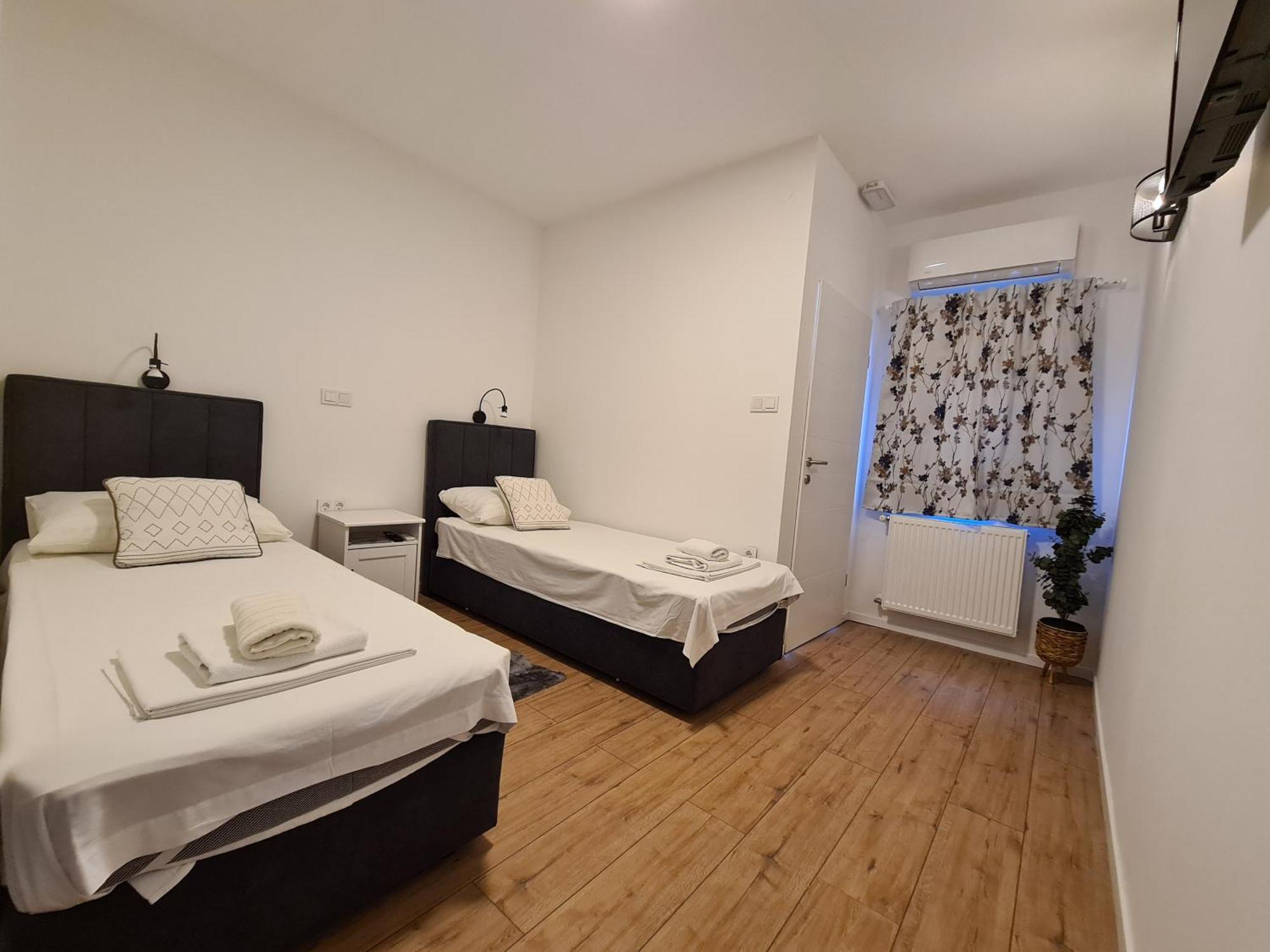 Hotel Garny Pleso Velika Gorica Dış mekan fotoğraf